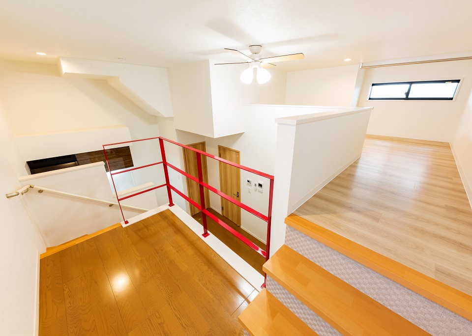 投資アパート RadIAnce神宮前13