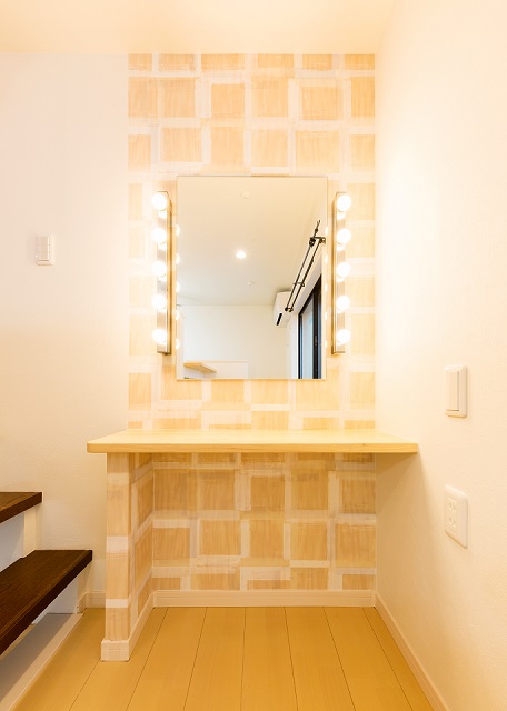 投資アパート RadIAnce神宮前21