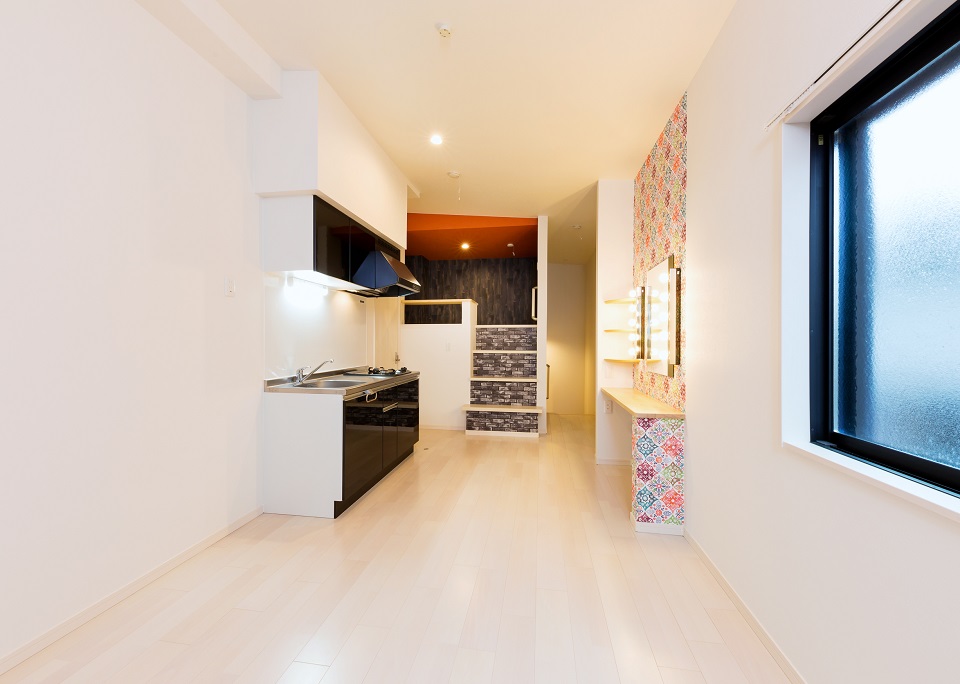 投資アパート RadIAnce神宮前22