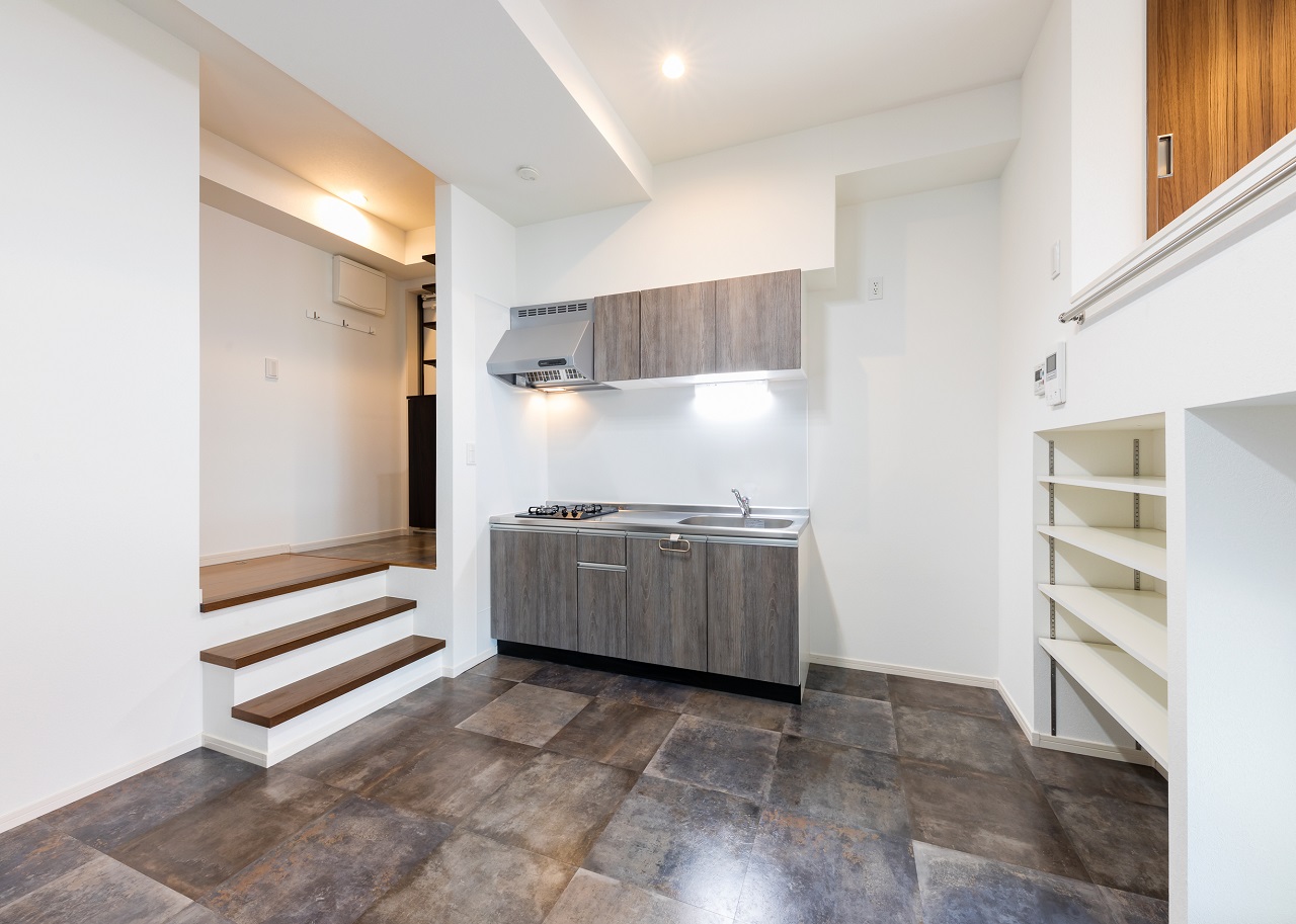 投資アパート LIBERA名西通8