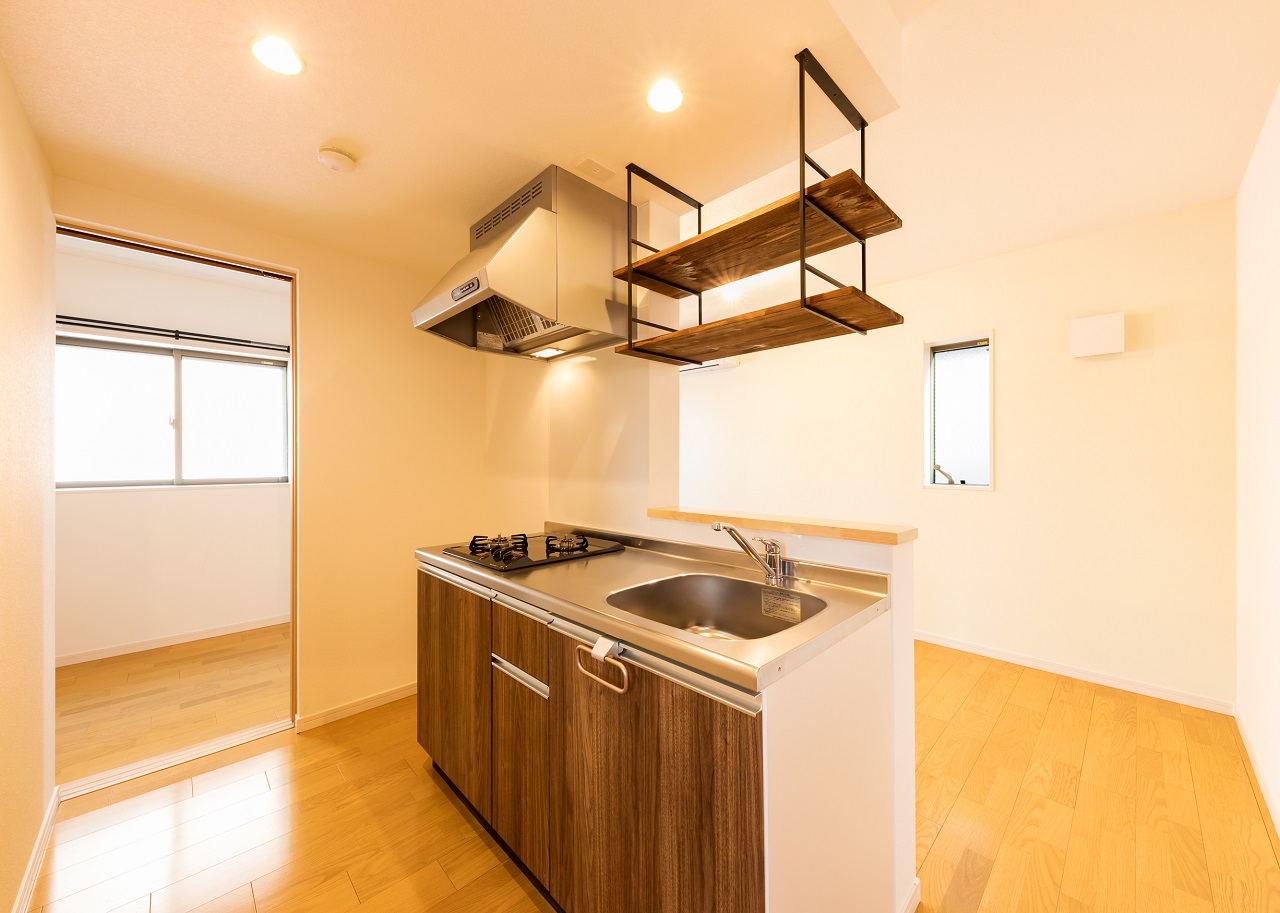 投資アパート LIBERA名西通18