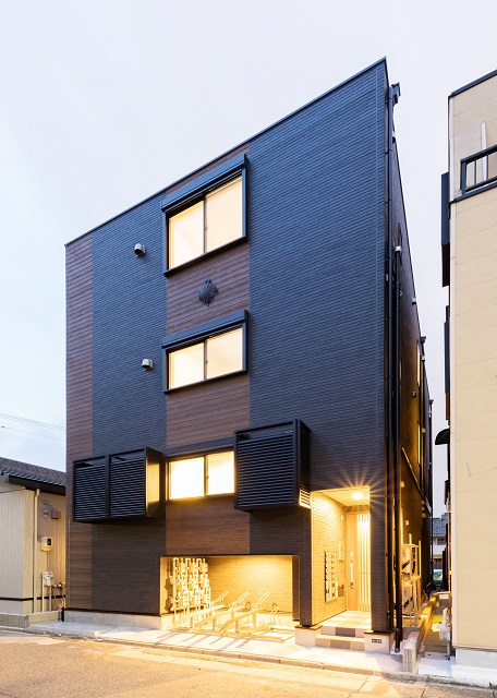 投資アパート クレマチス名古屋西3