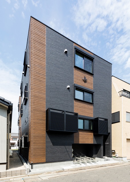 投資アパート クレマチス名古屋西4