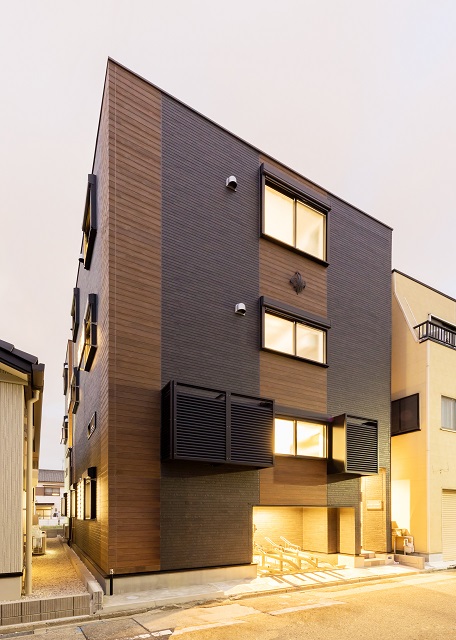 投資アパート クレマチス名古屋西5