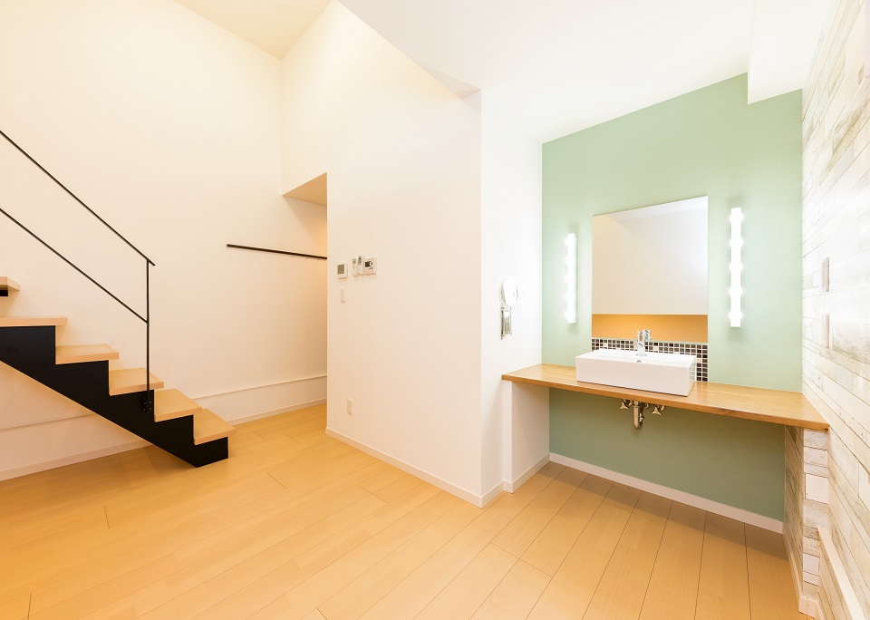 投資アパート Solid栄生14