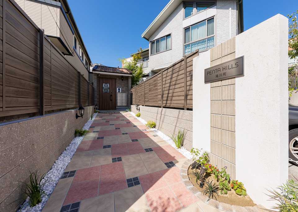 投資アパート PENTAHILLS滝川0