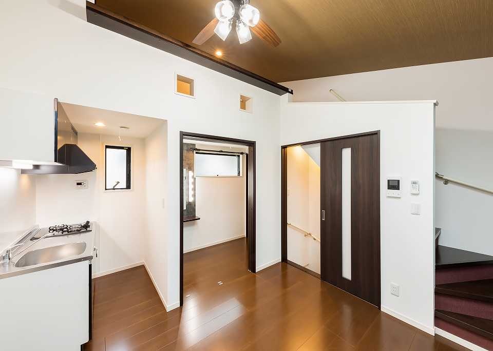 投資アパート DUPLEX16