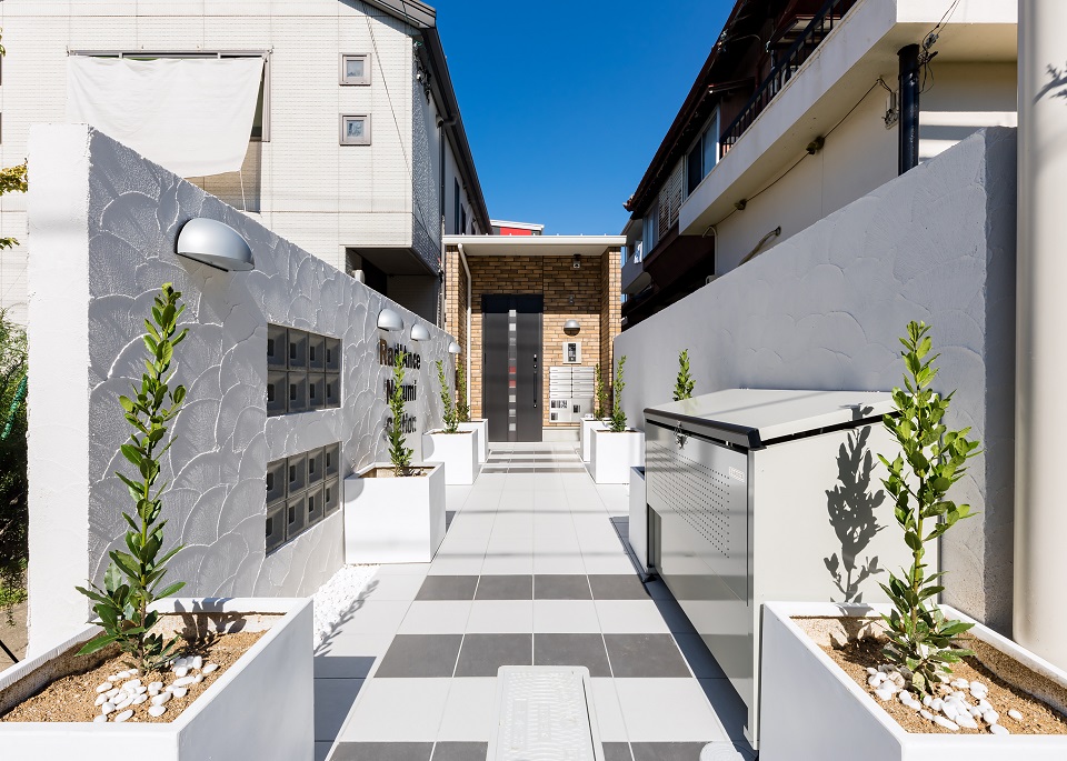 投資アパート RadIAnce Narumi Station0