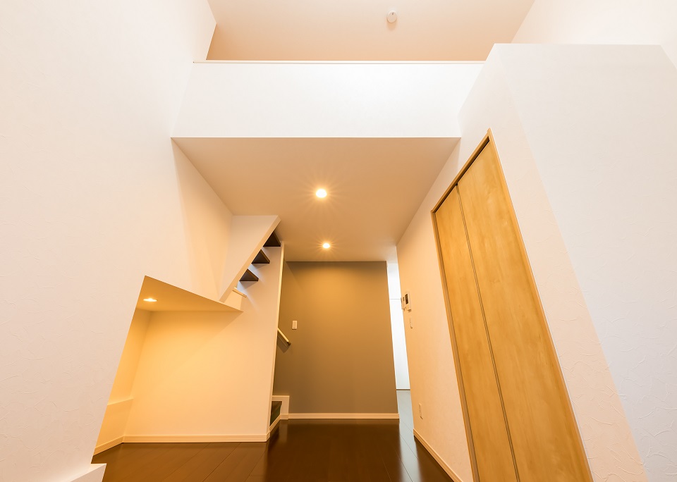 投資アパート RadIAnce氷室11