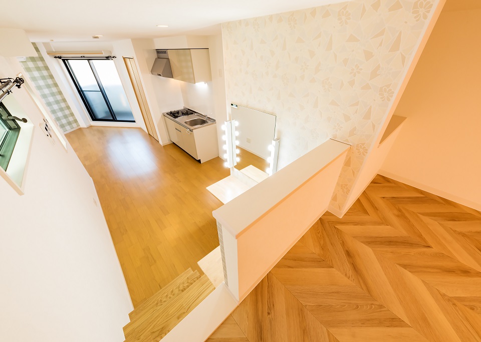 投資アパート RadIAnce氷室21