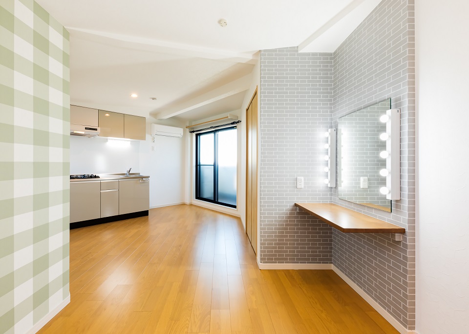 投資アパート RadIAnce氷室28